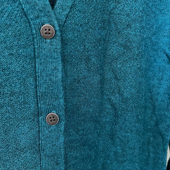 Mossimo Cardigan - Picture 4 of 5